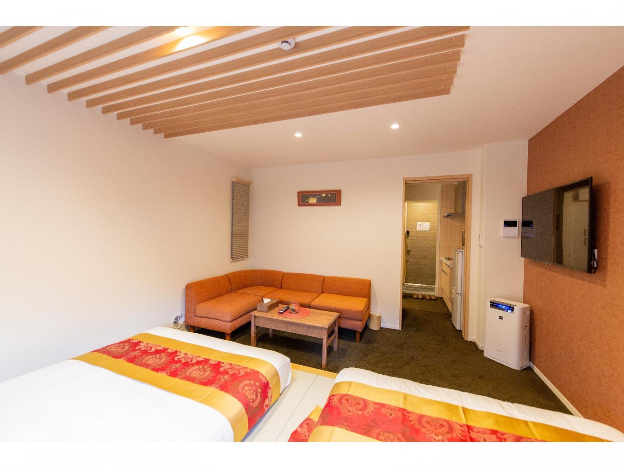 Aparthotel Grand Base Hiroshima Ekimae Exterior foto